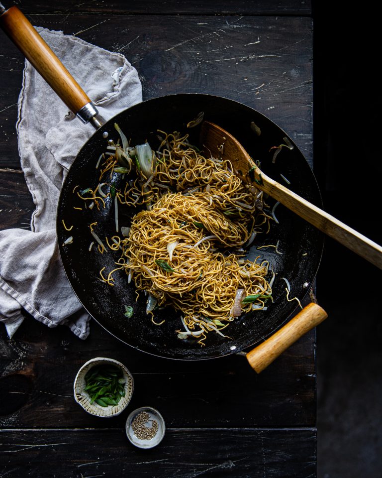 supreme soy sauce chow mein